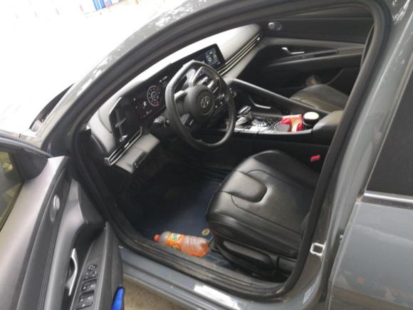 [上海·沪C] 二手现代伊兰特2021款 1.5L CVT GLX精英版