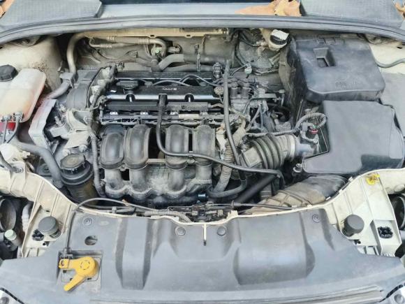 [深圳·粤B] 二手福特福克斯2012款 三厢 1.6L 自动风尚型