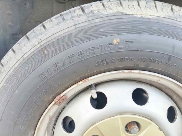 [南京·苏L] 二手福田图雅诺2021款 2.0T手动通途长轴中顶3座4F20TC3