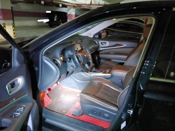 [苏州·苏U] 二手英菲尼迪英菲尼迪QX602016款 2.5 S/C Hybrid 四驱全能版 国V