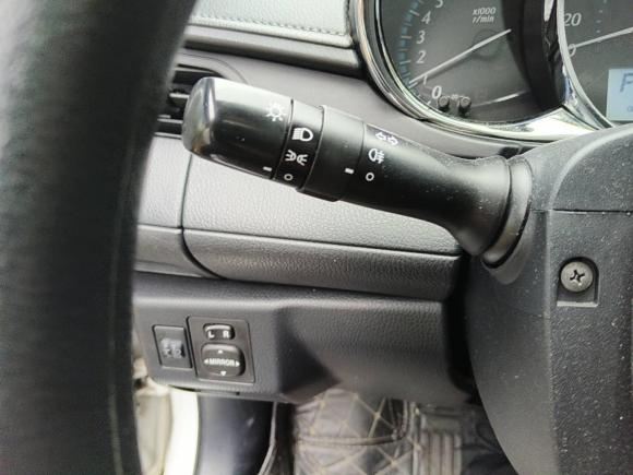 [深圳·粤B] 二手丰田YARiS L 致炫2016款 改款 1.5E CVT魅动版