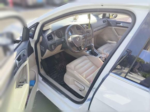[上海·沪D] 二手大众高尔夫2015款 1.4TSI 自动豪华型