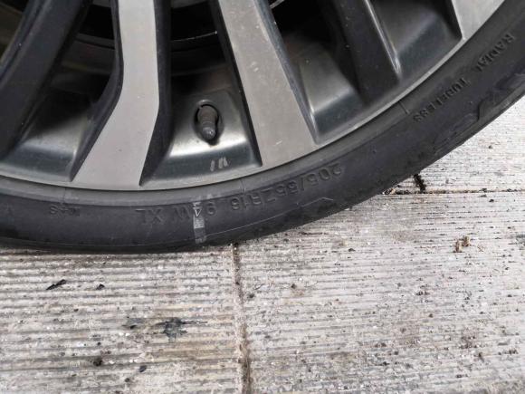 [无锡·苏B] 二手丰田卡罗拉2016款 双擎 1.8L E-CVT领先版