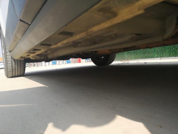 [无锡·皖B] 二手中华中华V32016款 1.5L 手动智能型