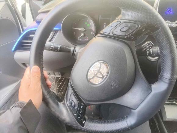 [上海·苏U] 二手丰田丰田C-HR2020款 2.0L 领先版