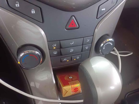 [金华·浙G] 二手雪佛兰科鲁兹2015款 1.5L 经典 SE AT