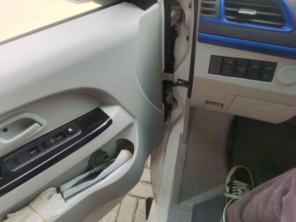 [武汉·鄂A] 二手远程远程E52022款 E5L 纯电动厢式运输车国轩39.9kWh