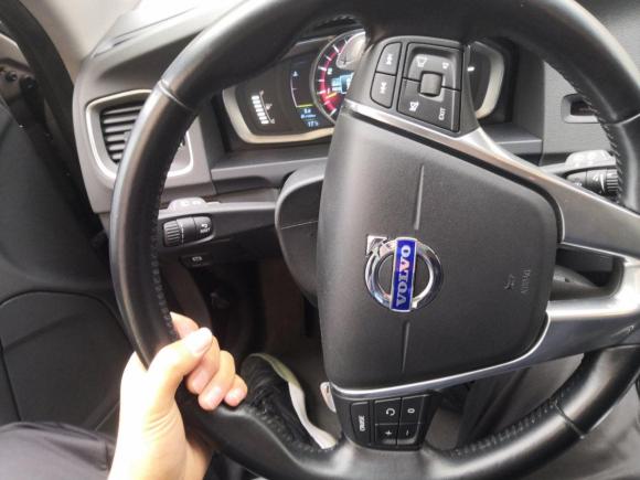 [青岛·鲁U] 二手沃尔沃沃尔沃V602014款 T5 智雅版