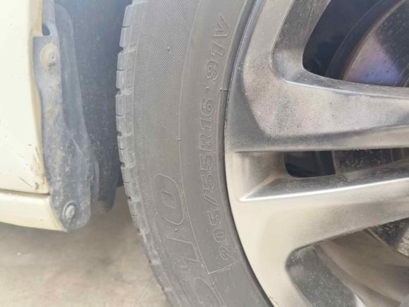 [上海·沪A] 二手雪佛兰科鲁兹2015款 1.4T 手动精英版