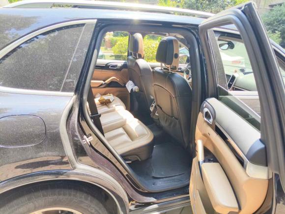 [上海·沪F] 二手保时捷Cayenne2016款 Cayenne Platinum Edition 3.0T