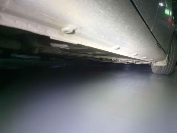 [武汉·鄂A] 二手荣威荣威3502013款 350S 1.5L 自动迅达版