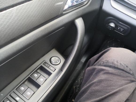 [宁波·浙B] 二手荣威荣威3602015款 1.5L 自动豪华版