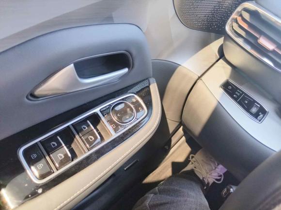 [上海·沪A] 二手ARCFOX极狐极狐 阿尔法S(ARCFOX αS)2022款 525S 160kW