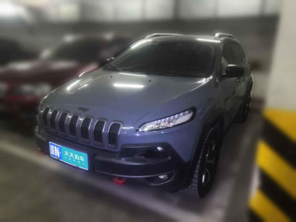 [北京·京N] 二手Jeep自由光2014款 3.2L 高性能版