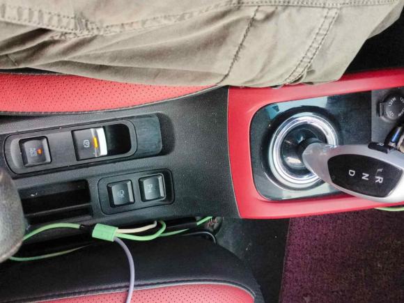 [苏州·苏E] 二手江汽集团江淮iEV7S2017款 智尊型