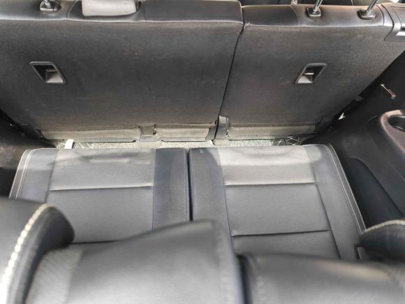 [广州·粤A] 二手江铃驭胜S3502016款 2.0T 自动两驱汽油豪华版7座