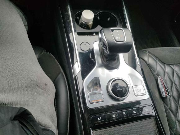 [成都·川J] 二手红旗红旗HS52019款 2.0T 智联旗享版