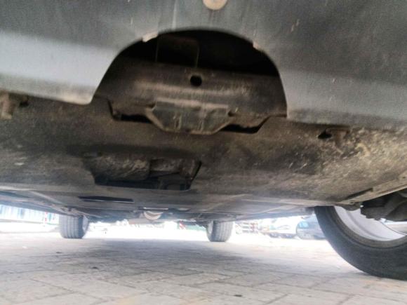 [苏州·苏E] 二手奔腾奔腾X802013款 2.0L 自动豪华型