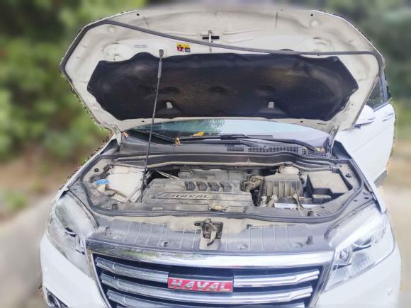 [南京·苏A] 二手哈弗哈弗H62015款 改款 运动版 1.5T 手动两驱精英型