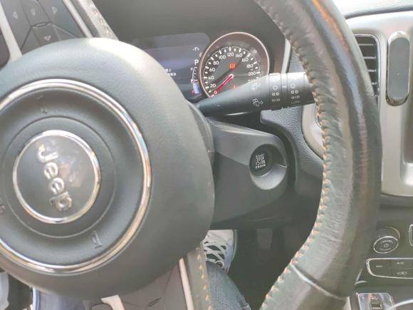 [青岛·鲁B] 二手Jeep指南者2017款 200T 自动家享版