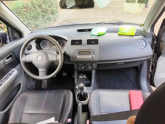 [上海·粤G] 二手铃木雨燕2013款 1.5L 手动20周年限量版