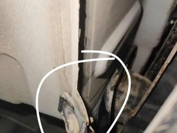 [成都·川A] 二手雪铁龙世嘉2013款 三厢 1.6L 手动品尚型