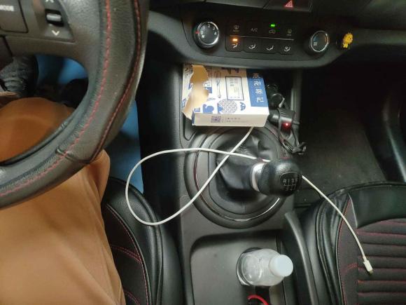 [南京·苏A] 二手起亚智跑2012款 2.0L 手动两驱版GL