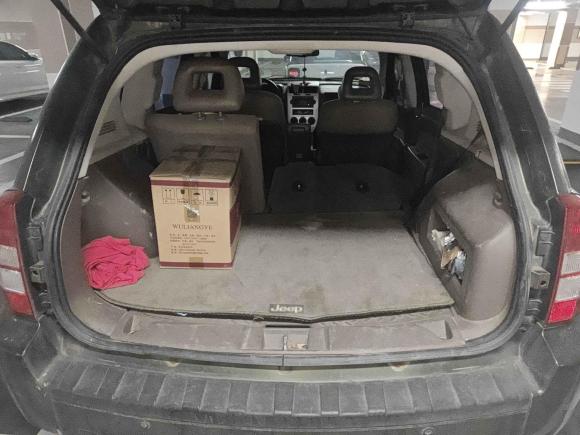 [北京·京L] 二手Jeep指南者2007款 2.4L 四驱运动版