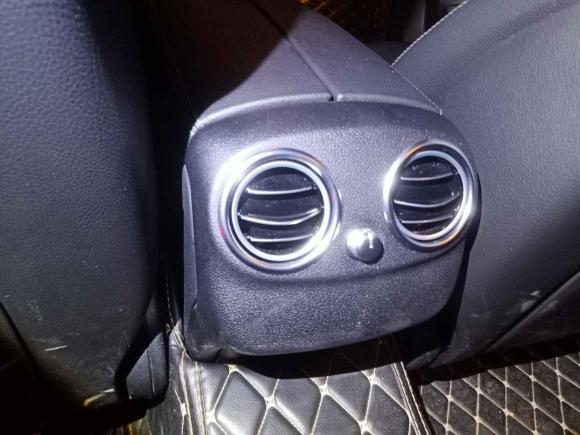 [深圳·粤B] 二手奔驰奔驰C级2018款 C 200 旅行轿车