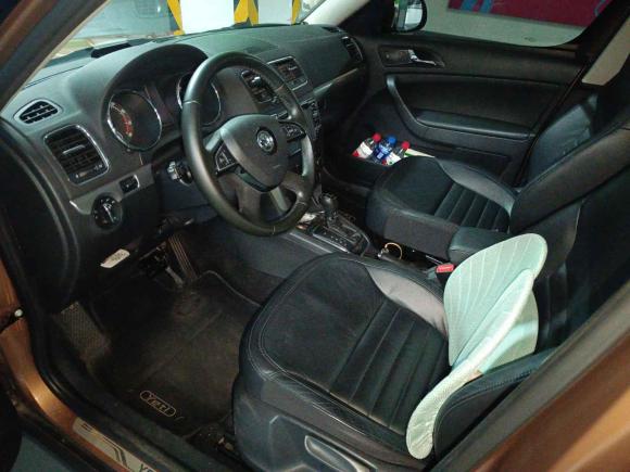 [深圳·粤B] 二手斯柯达Yeti2014款 1.8TSI DSG极地版