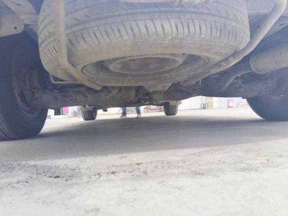 [上海·皖A] 二手金杯阁瑞斯2010款 2.7L-3代 御领豪华型短轴2TR