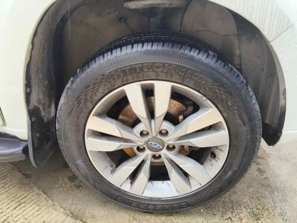 [深圳·粤B] 二手奇瑞瑞虎32016款 1.6L 手动智尚版