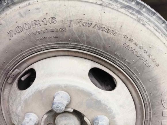 [武汉·鄂A] 二手福田祥菱M2018款 1.5L非承载排半后双胎(载货)双燃料DAM15L