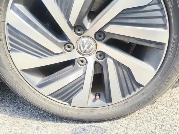 [上海·沪A] 二手大众帕萨特新能源2020款 430PHEV 混动精英版 国VI