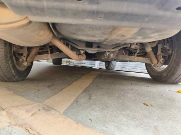 [广州·粤S] 二手东风风度东风风度MX62015款 2.0L CVT两驱梦想版