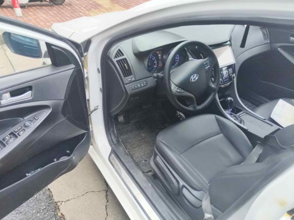 [常州·苏D] 二手现代索纳塔2011款 2.0L 自动领先版