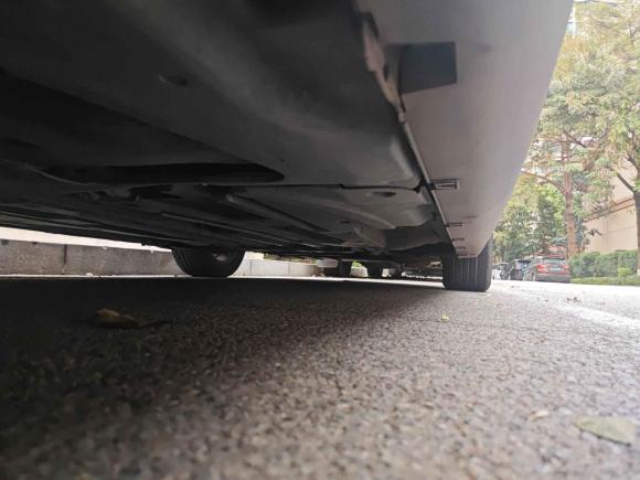 [广州·粤A] 二手雪铁龙雪铁龙C52012款 2.3L 自动尊贵型