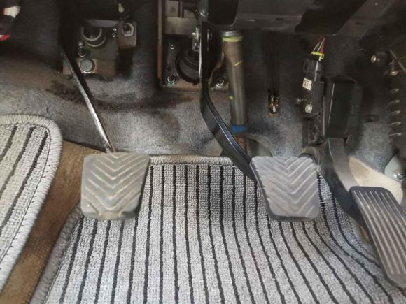 [南通·苏F] 二手现代悦动2011款 1.6L 手动舒适型