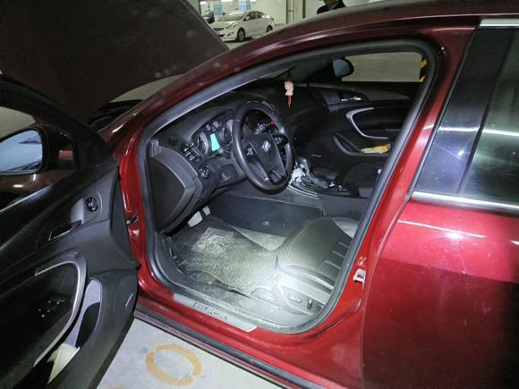 [上海·皖A] 二手别克君威2009款 2.4L 旗舰版