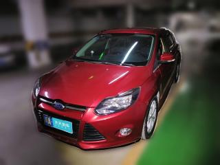 福特福克斯2012款 两厢 2.0L 手动豪华运动型