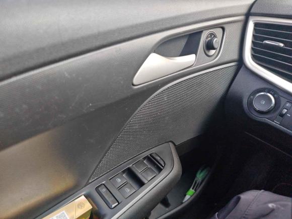 [广州·粤E] 二手雪佛兰科沃兹2019款 320 自动欣享天窗版