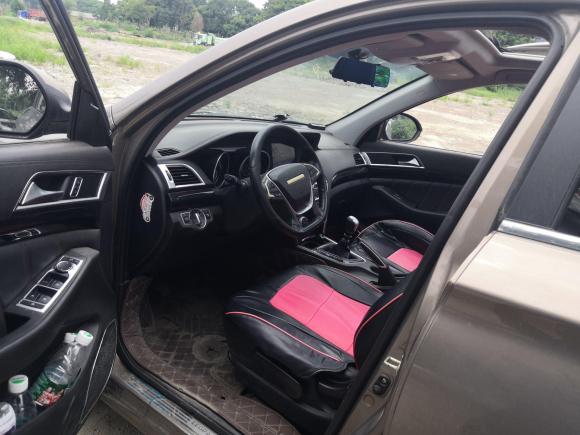 [成都·川A] 二手猎豹汽车猎豹CS102015款 2.0T 手动卓越型