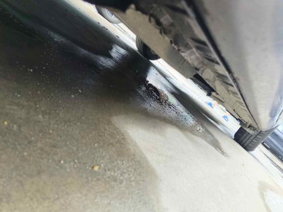 [上海·沪C] 二手丰田雷凌2016款 双擎 1.8H GS E-CVT精英天窗版