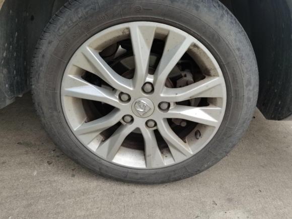 [上海·苏J] 二手宝骏宝骏7302016款 1.5L 手动舒适型 7座 国V