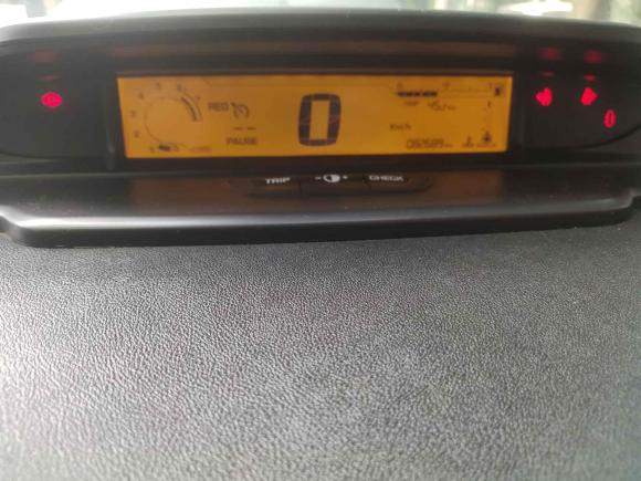 [杭州·陕A] 二手雪铁龙世嘉2016款 经典 三厢 1.6L 手动CNG