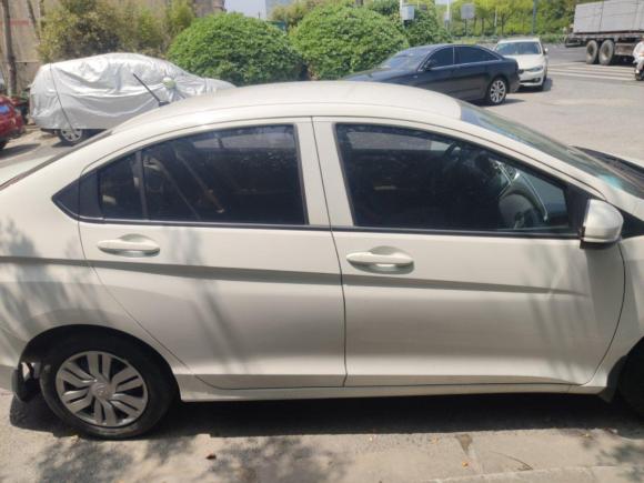 [无锡·苏B] 二手本田锋范2017款 1.5L 手动舒适版