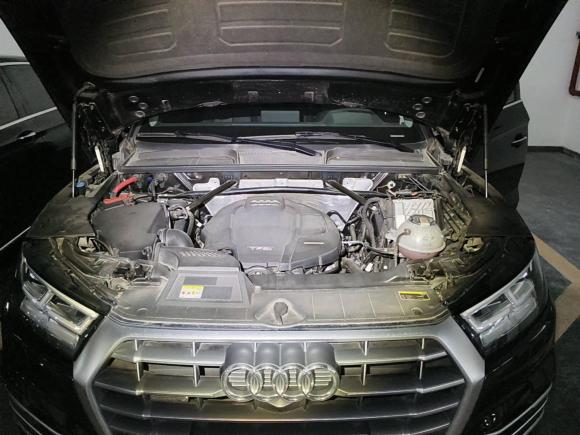 [广州·粤A] 二手奥迪奥迪Q5L2020款 45 TFSI 尊享时尚型