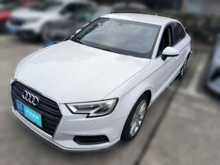 奥迪奥迪A32018款30周年年型Limousine35TFSI进取型