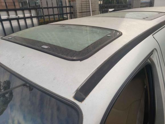 [南通·苏F] 二手金杯阁瑞斯2010款 2.7L-3代 御领旗舰型2TR