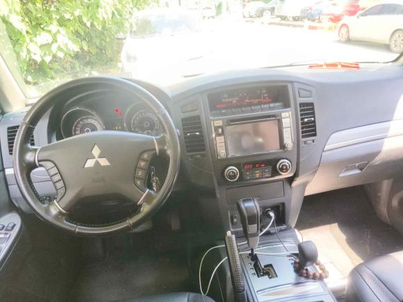 [广州·粤A] 二手三菱帕杰罗2014款 3.0L 精英超越版